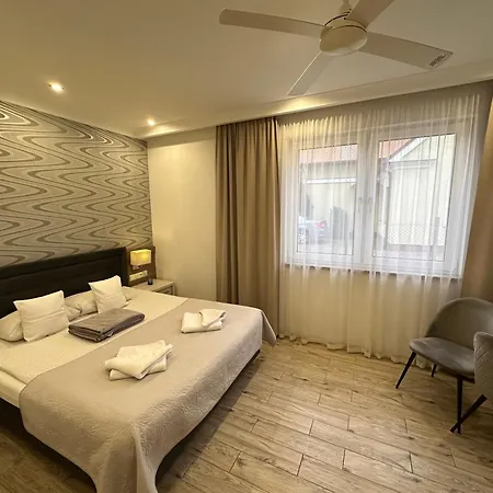 בית הארחה Maximus אוסטקה